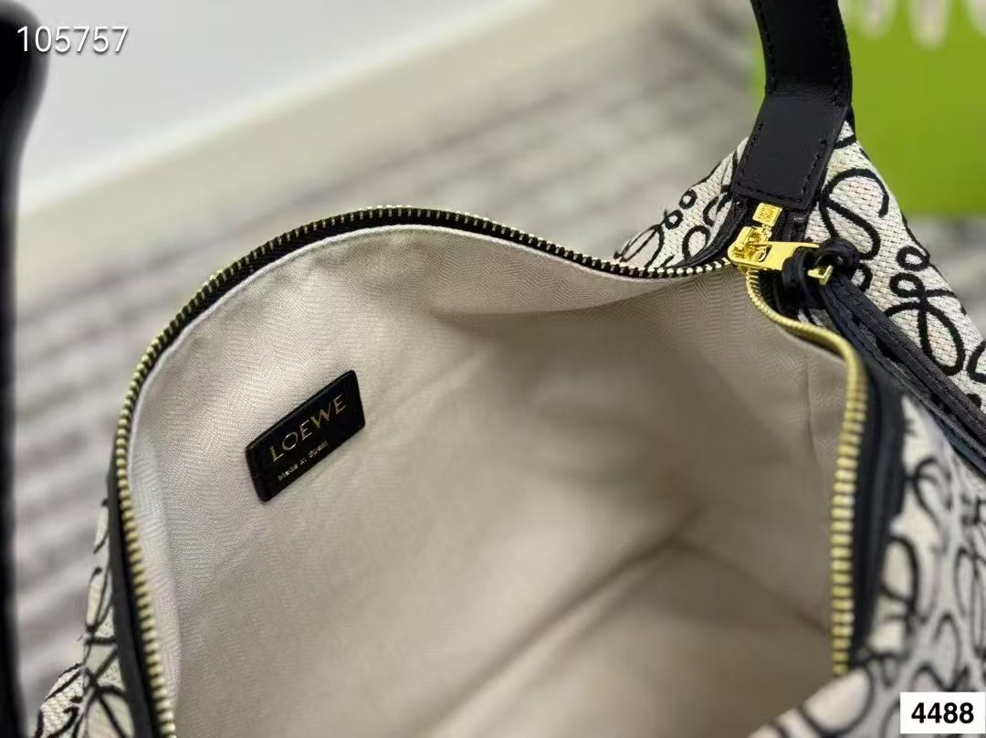 Loewe bag cubi jacquard canvas material 25 * 15 * 17cm