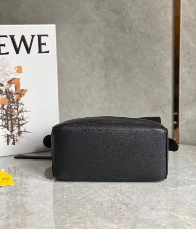 Loewe Bag Puzzle Geometric Design Stereoscopic Bag Type Large Capacity Handheld Diagonal Span Size:30 * 12 * 19cm
