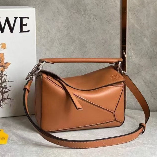 Loewe Bag Puzzle Geometric Design Stereoscopic Bag Type Large Capacity Handheld Diagonal Span Size:30 * 12 * 19cm